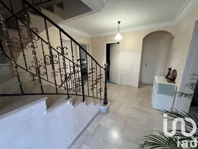 Detached house at Paray-Vieille-Poste (91550)