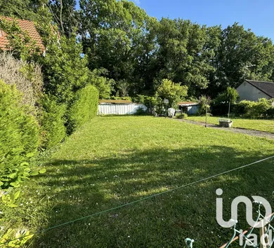 Terrain à bâtir à Dammarie-les-Lys (77190)