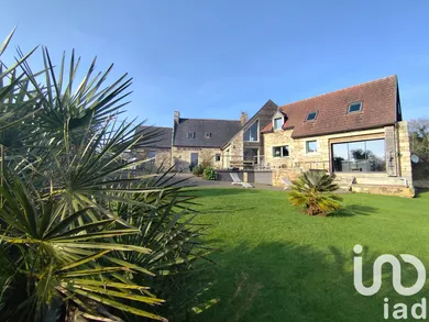 Architectural house in Perros-Guirec (22700)