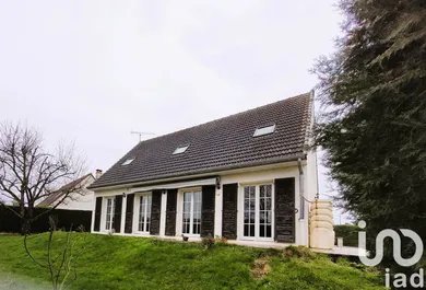 House at MÉRU (60110)