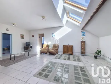 Pavillon à Dury (80480)