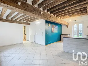 Apartment at Chevry-Cossigny (77173)