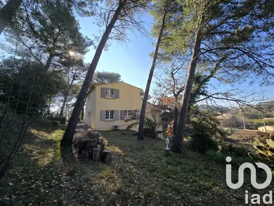 Traditional house in Laudun-l'Ardoise (30290)