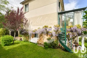 Maison traditionnelle à Chatou (78400)