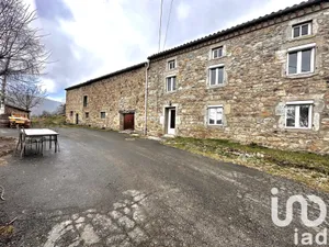 Maison de campagne à Châtelneuf (42940)