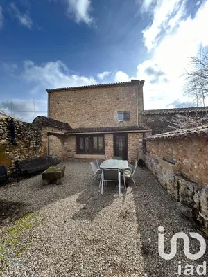 Maison de village à Lolme (24540)