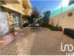 Apartment at Carros (06510)