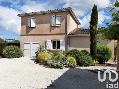 House at Saint-Jory (31790)