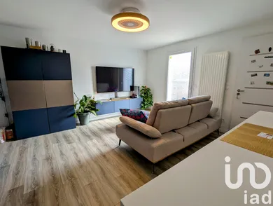 Traditional house at Camps-sur-l'Isle (33660)