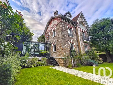 Maison à Garches (92380)