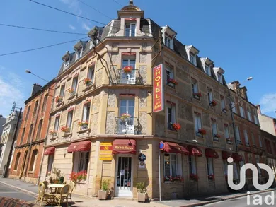 Building at Charleville-Mézières (08000)