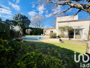 Maison traditionnelle à Sainte-Soulle (17220)