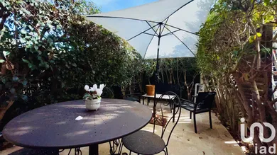 Apartment at La Londe-les-Maures (83250)