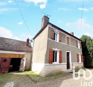 Building in Nogent-sur-Vernisson (45290)