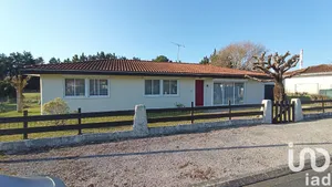 Maison à Bussac-Forêt (17210)