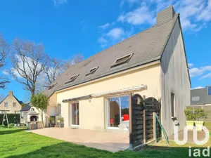 Maison traditionnelle à Corps-Nuds (35150)