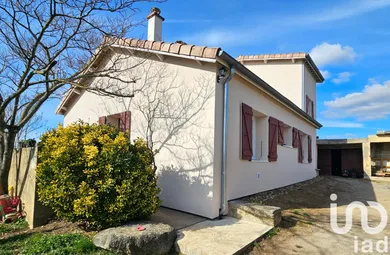 Maison à Saint-Barthélemy-le-Plain (07300)