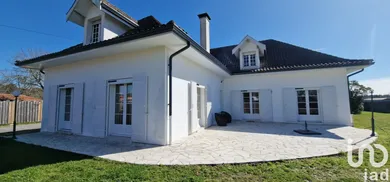 Maison traditionnelle à Parentis-en-Born (40160)