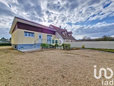 House at Vierzon (18100)