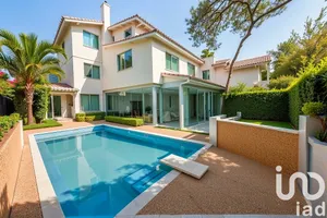 Maison à Marseille (13009)