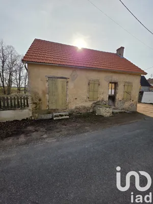 House at Servilly (03120)