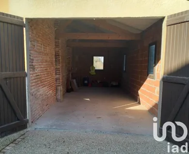 Garage à Castelnau d'Auzan Labarrère (32440) — 2/3