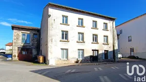 Maison de village à Saint-Pierre-du-Champ (43810)