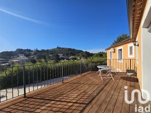 House at Aramon (30390)