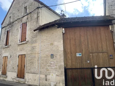 Village house in Nuits (89390)