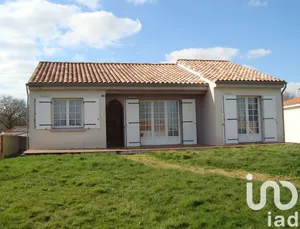 Traditional house at Aubigny (85430)