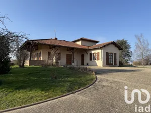 Maison à Bâgé-Dommartin (01380)