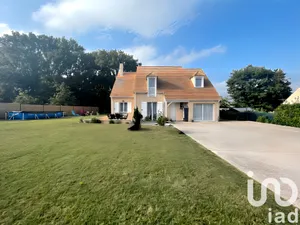 Traditional house at Freneuse (78840)