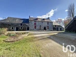 Maison à Dol-de-Bretagne (35120)