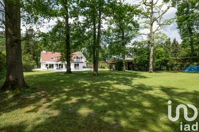 House at Lamorlaye (60260)