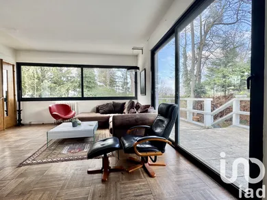 Maison d'architecte à Le Pecq (78230)