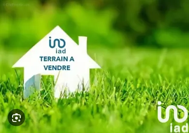 Land at Pineuilh (33220)