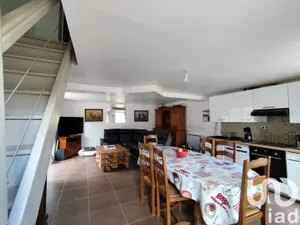 Maison de village à Pierry (51530)