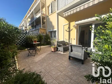 Apartment at Le Pradet (83220) — 14/15