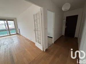 Apartment at Créteil (94000)