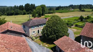 House at Saint-Mathieu (87440)
