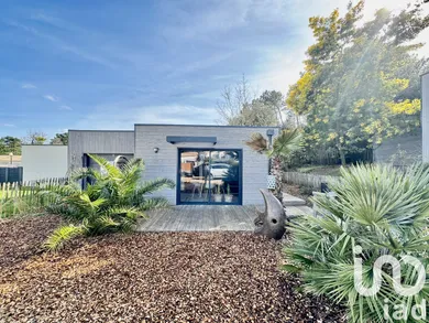 Maison traditionnelle à Saint-Jean-de-Monts (85160)