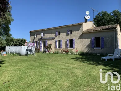 Maison traditionnelle à Boisredon (17150)