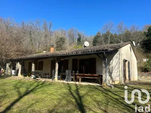 Maison de campagne à Marsalès (24540)