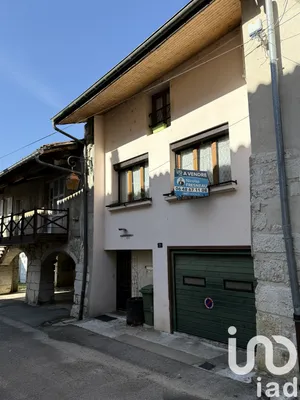 Maison de village à Poncin (01450)