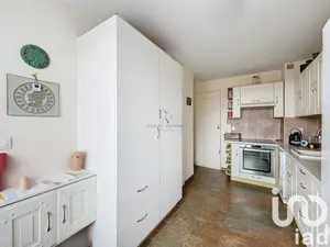 Apartment at Bagneux (92220)