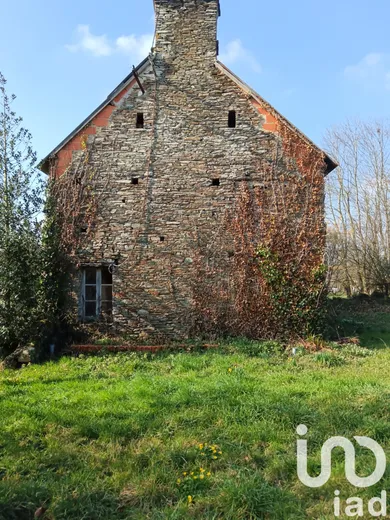 House in La Barre-de-Semilly (50810)
