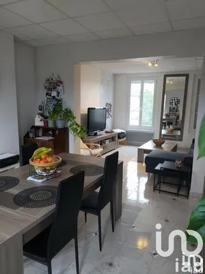 Immeuble à Bray-sur-Seine (77480)