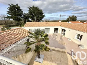 Maison traditionnelle à Bois-de-Céné (85710)