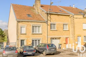 Village house at Étrépigny (08160)