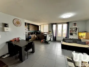 Apartment at Chilly-Mazarin (91380)